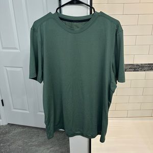 Lululemon License to Train Relaxed Fit Shirt